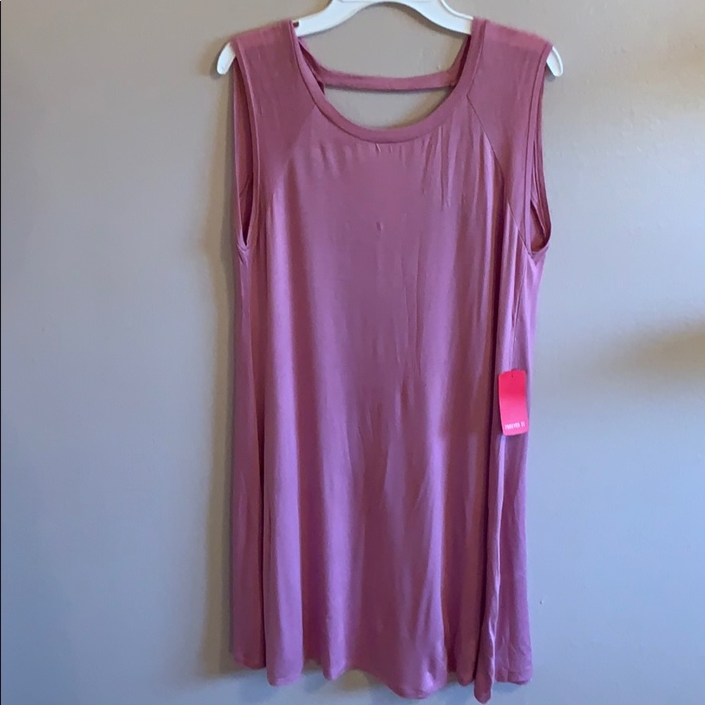 Women’s dress